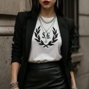 CAMISETA BLANCA PERSONALIZADA INICIALES