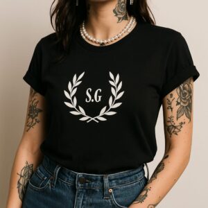 Camiseta negra personalizable Laureada corona de laurel grande TORMENTA