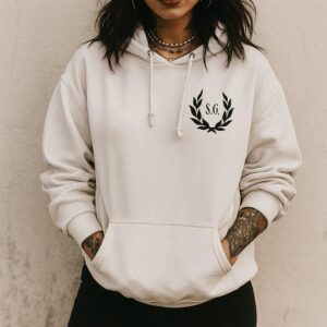 SUDADERA BLANCA INICIALES PERSONALIZADA
